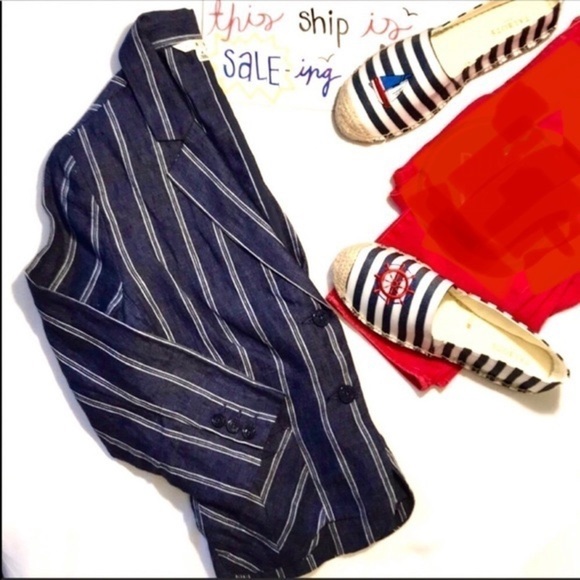 CABI Style #871 Navy Stripes Linen Blazer Size 8 - Picture 1 of 9